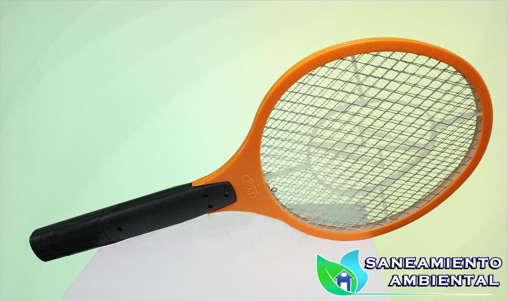 raqueta para mosquitos